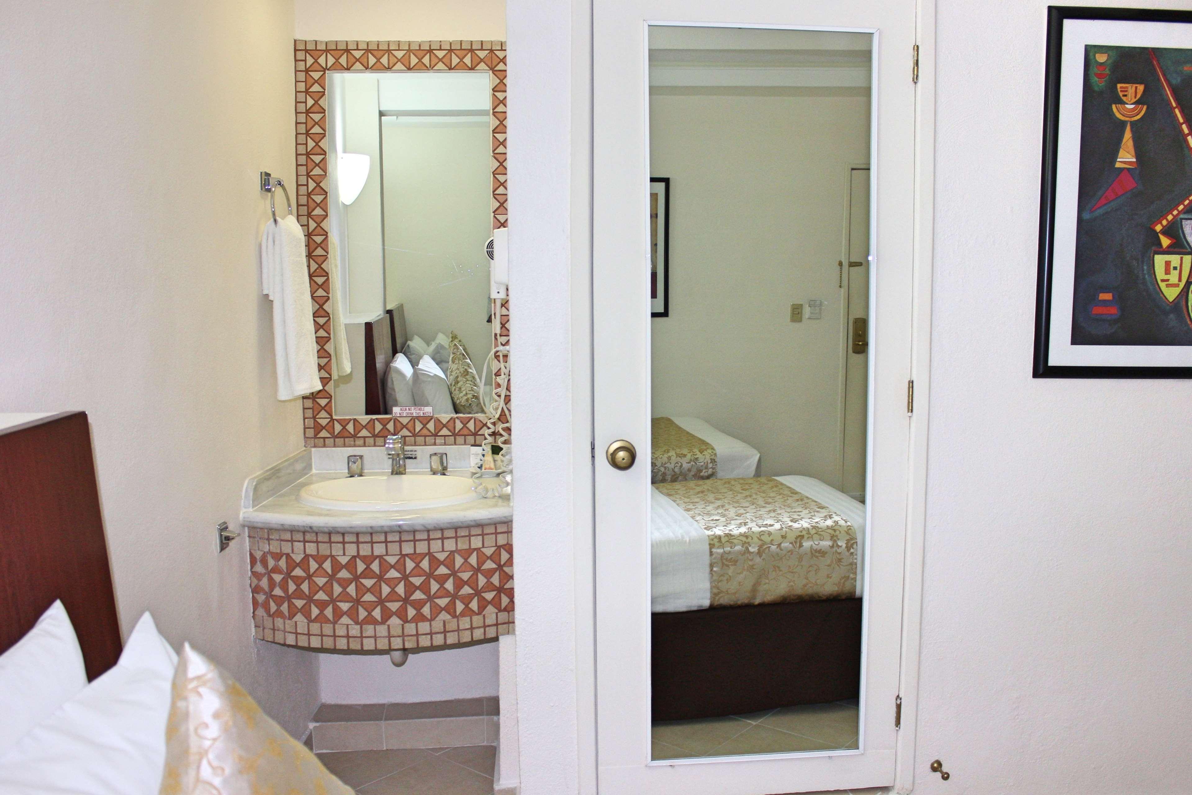 Best Western Taxco Buitenkant foto